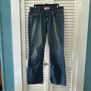 Levi's Women's Flare Jeans in Blue